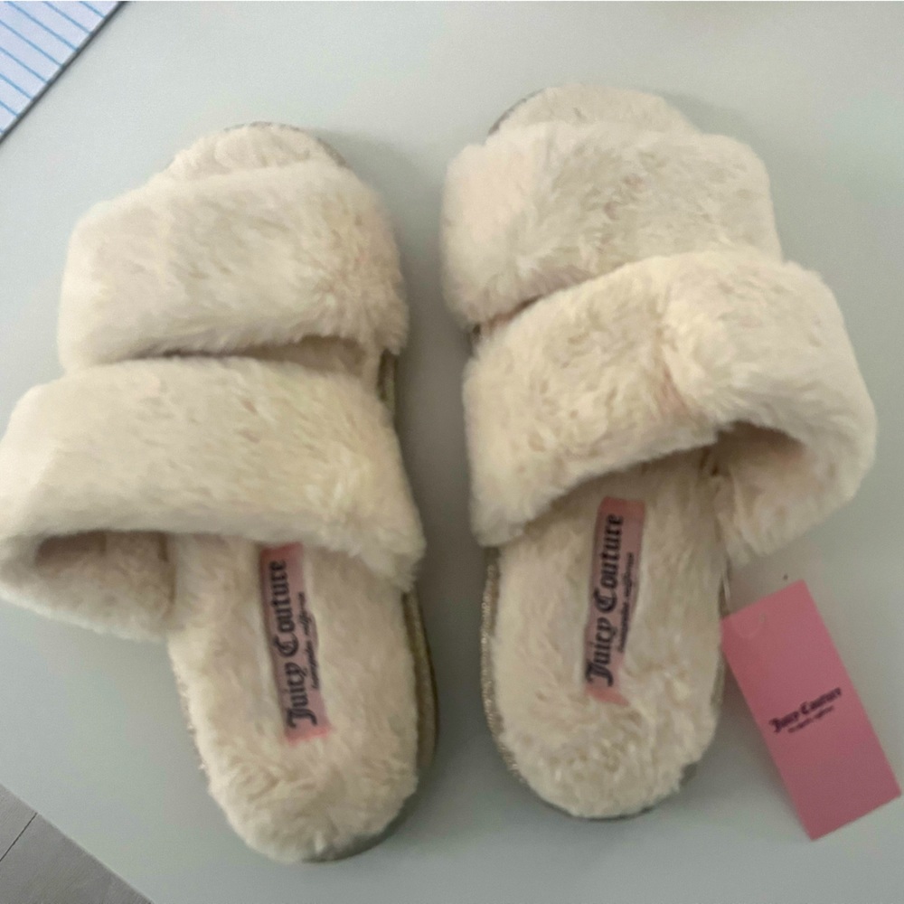 Fuzzy Juicy Couture slippers